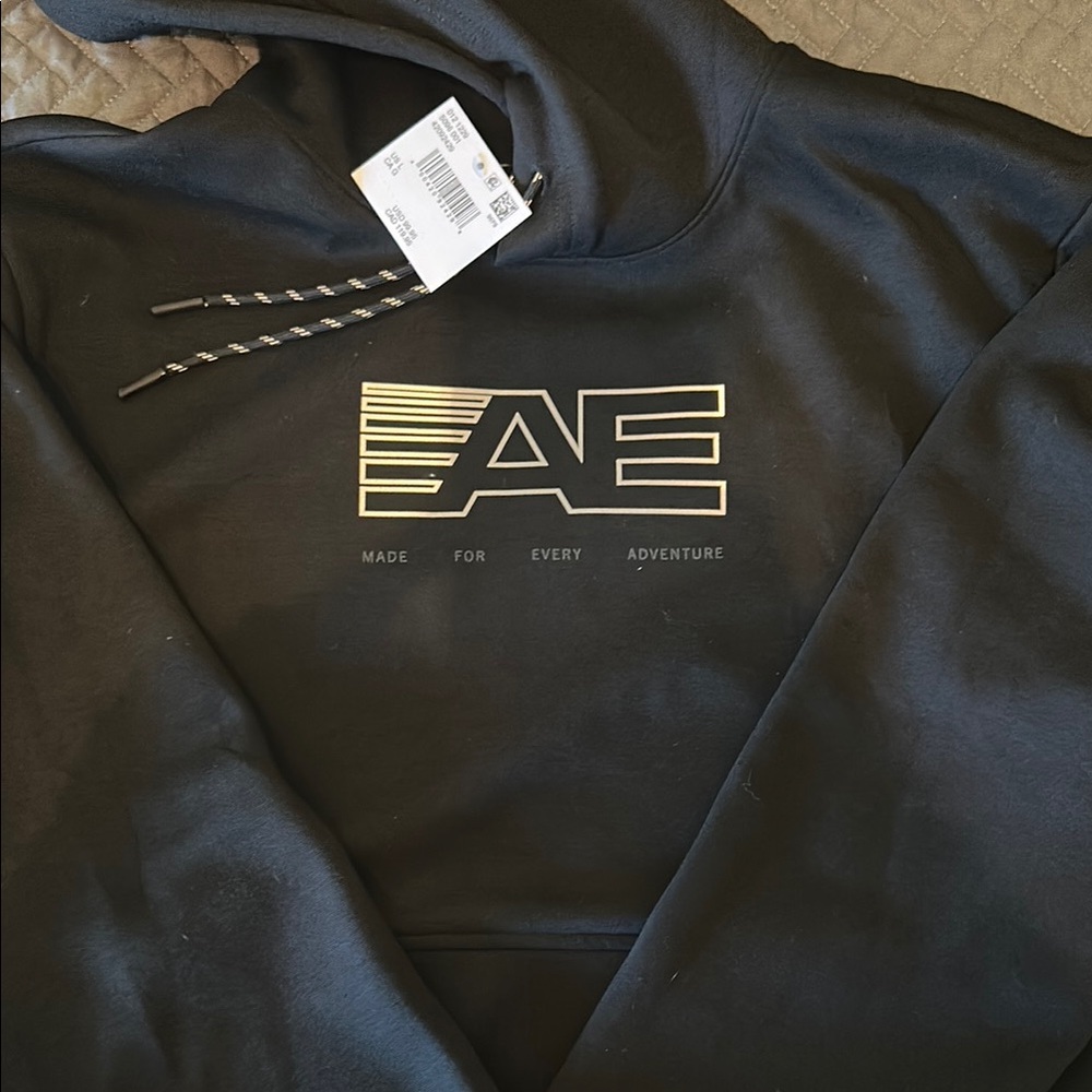 American Eagle Outfitters Black Hoodie for Men NWT